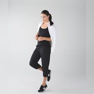 Lululemon Step Lively Cropped Women's Black Midrise Lightweight Pants Size 12